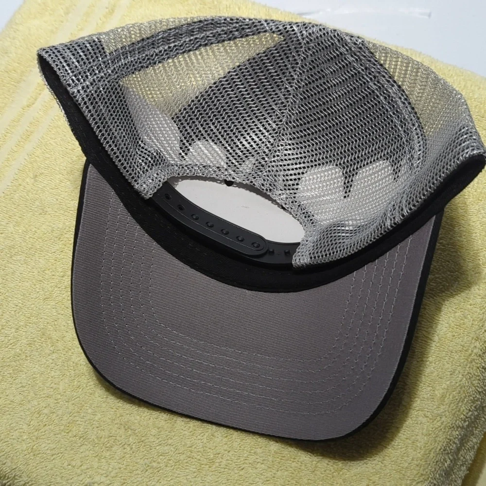 Black and Gray COORS LIGHT Trucker Hat..NEW!! Official Coors Tag!!
